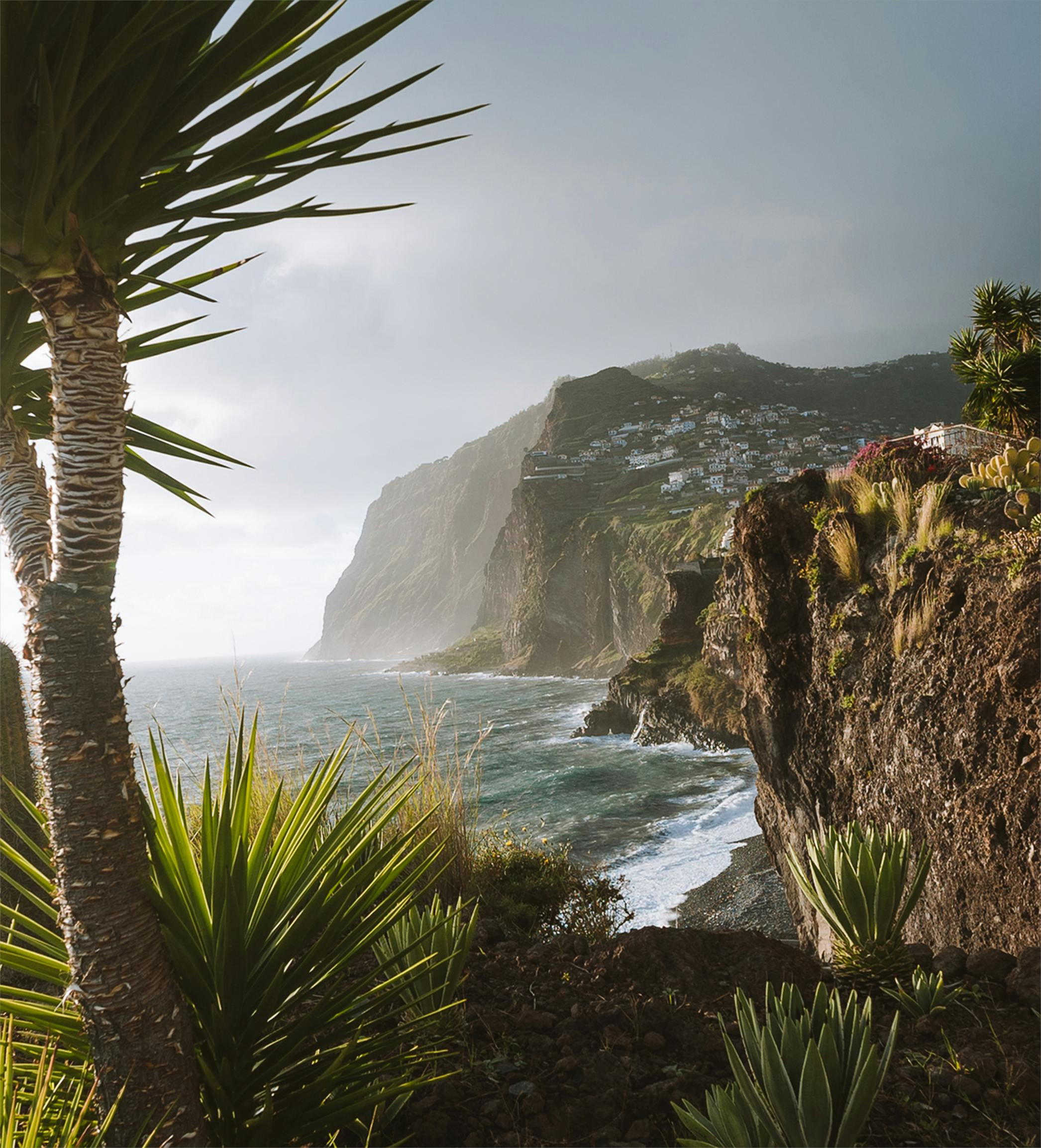 company retreats portugal